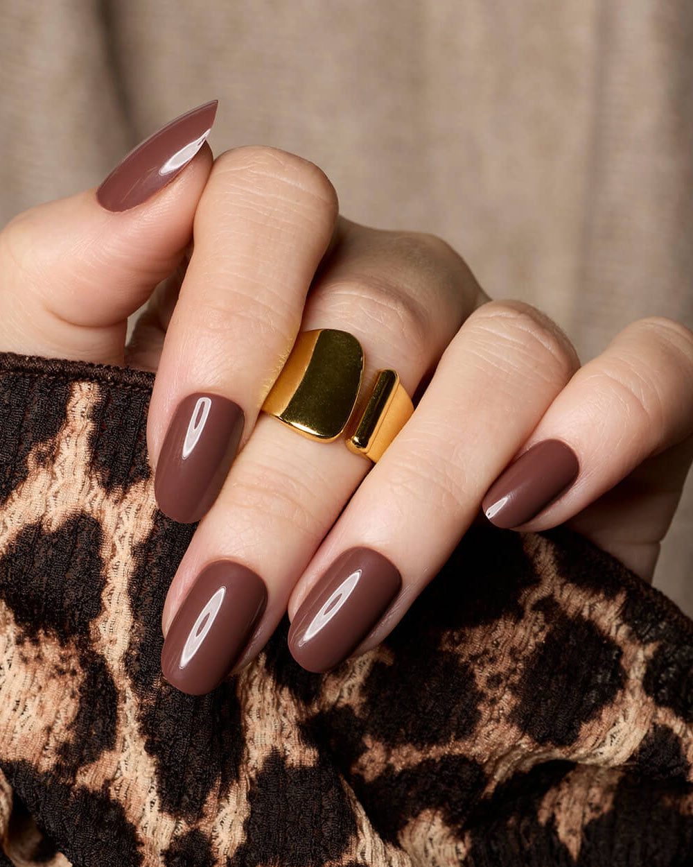 Cozy Cocoa - Oval