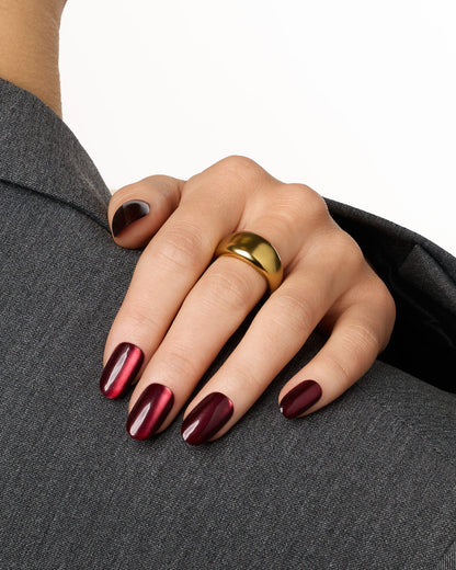Wine & Dine Cat Eye